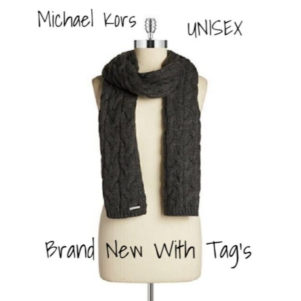 Unisex Michael Kors Gray Cable Knit Scarf with Logo - New with Tag